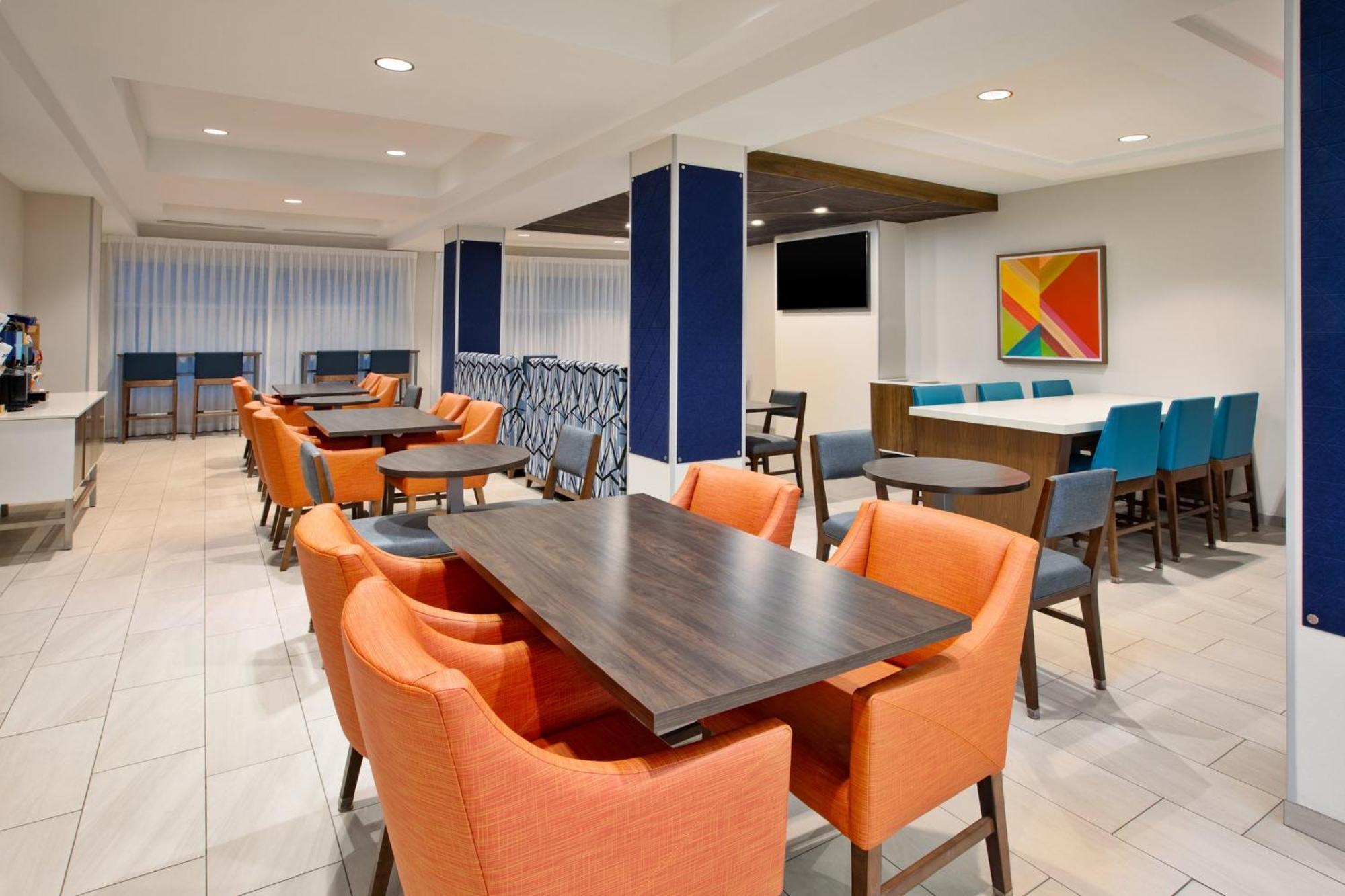 Holiday Inn Express Hotel & Suites Grand Rapids-North By Ihg Walker Exteriér fotografie