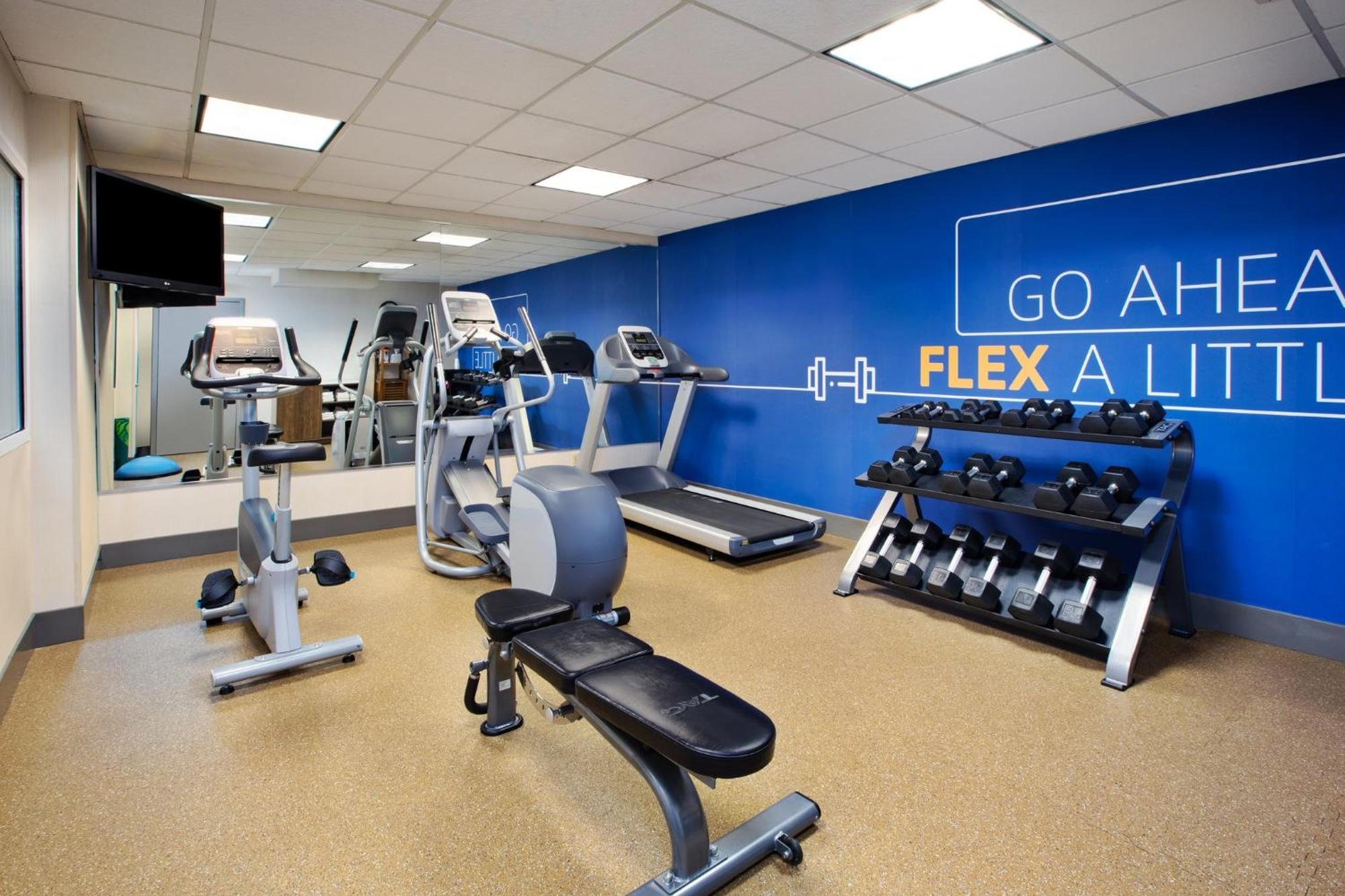 Holiday Inn Express Hotel & Suites Grand Rapids-North By Ihg Walker Exteriér fotografie