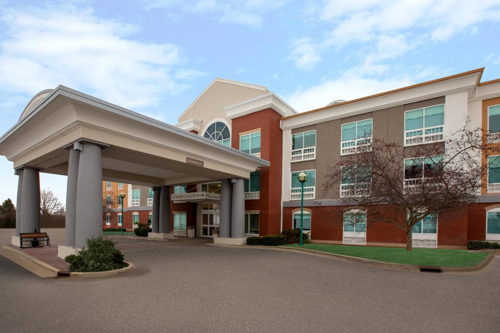 Holiday Inn Express Hotel & Suites Grand Rapids-North By Ihg Walker Exteriér fotografie