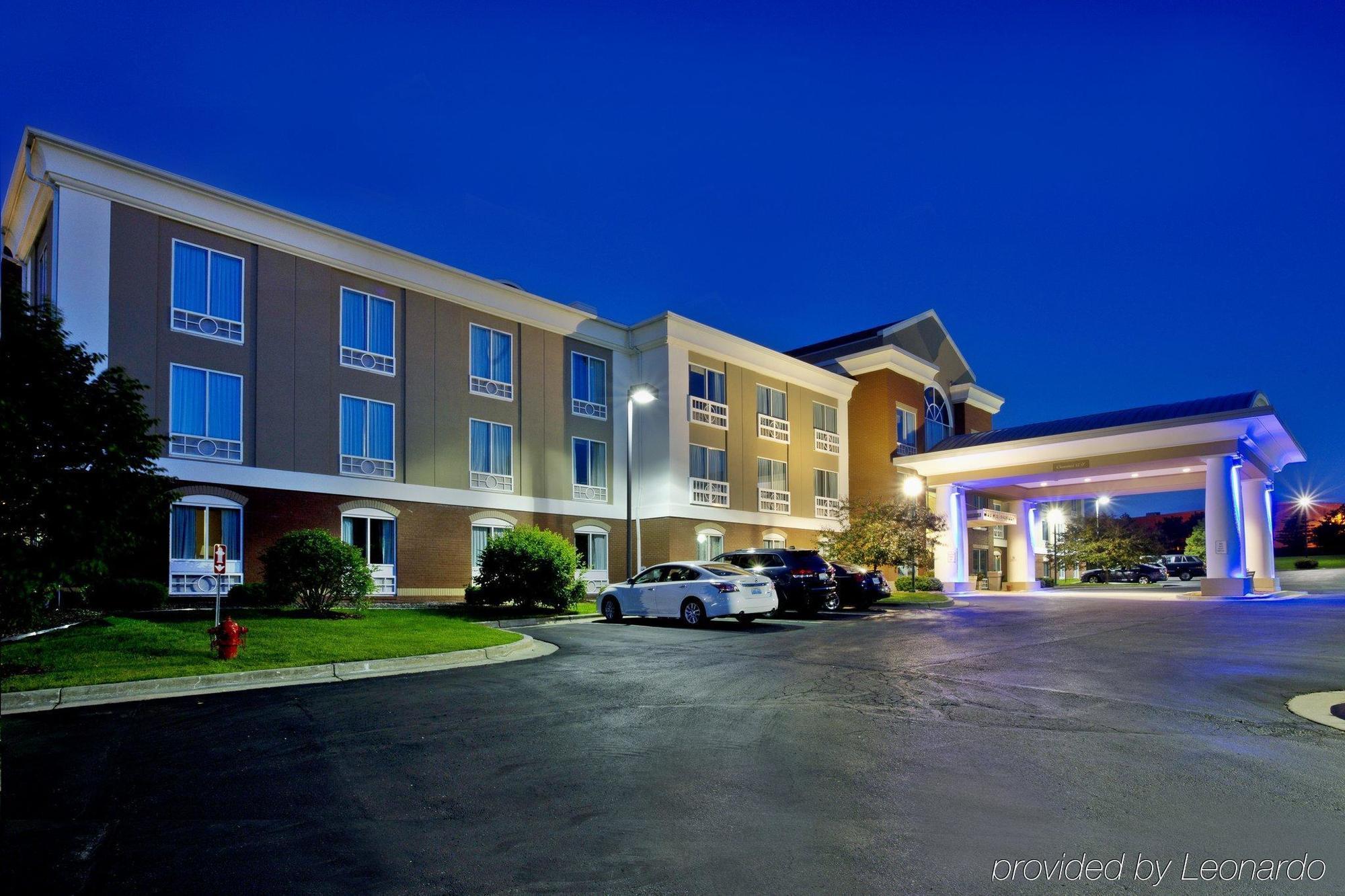 Holiday Inn Express Hotel & Suites Grand Rapids-North By Ihg Walker Exteriér fotografie
